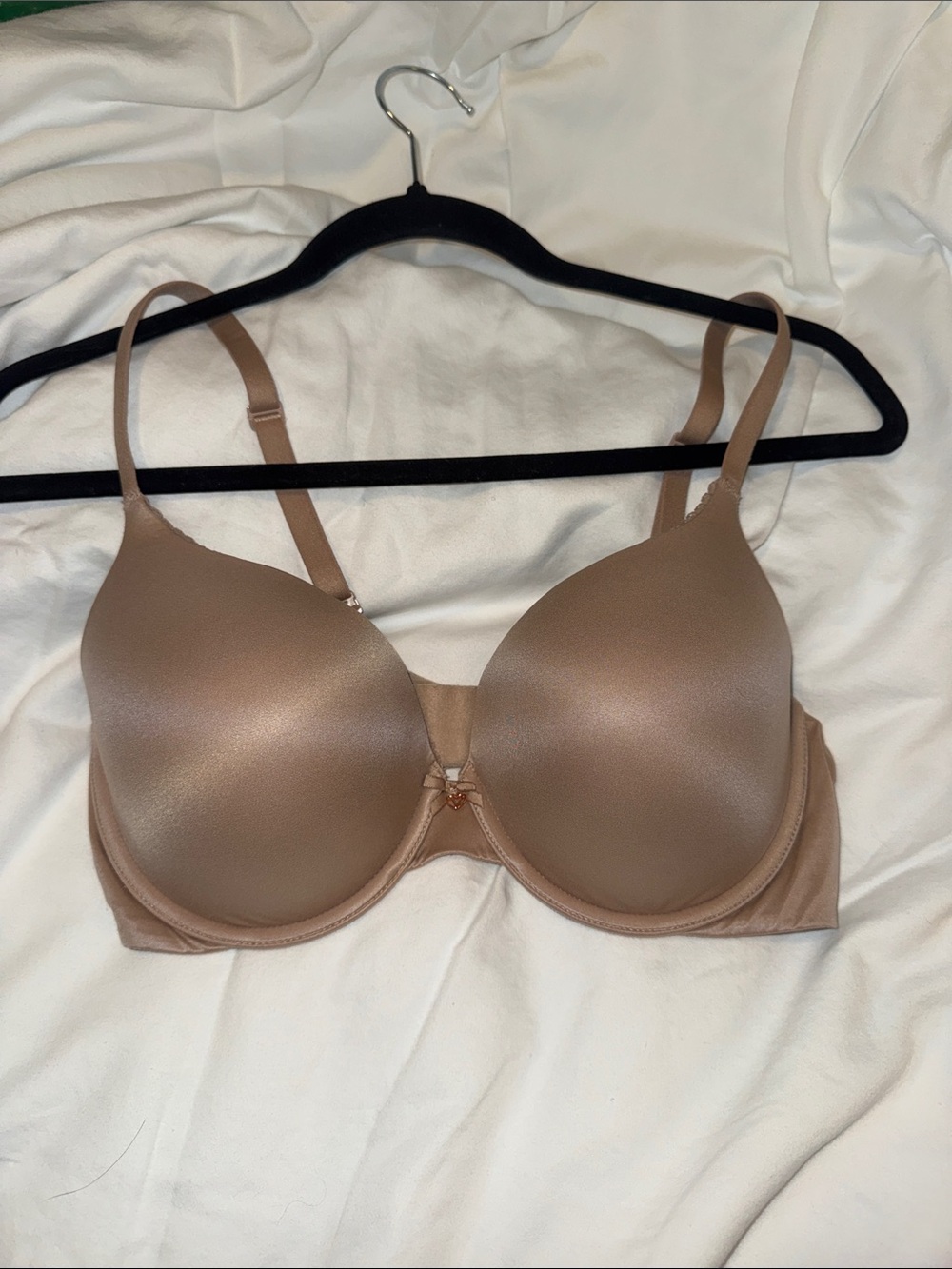 Victoria's Secret Body By Victoria Perfect Shape Smooth Push Up Bra 36D Praline